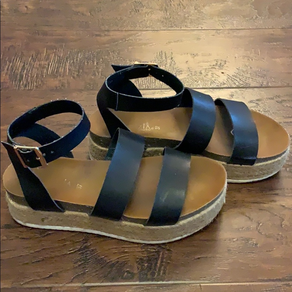 Black sandals